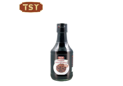 Come fa la salsa di soia a diventare scura?